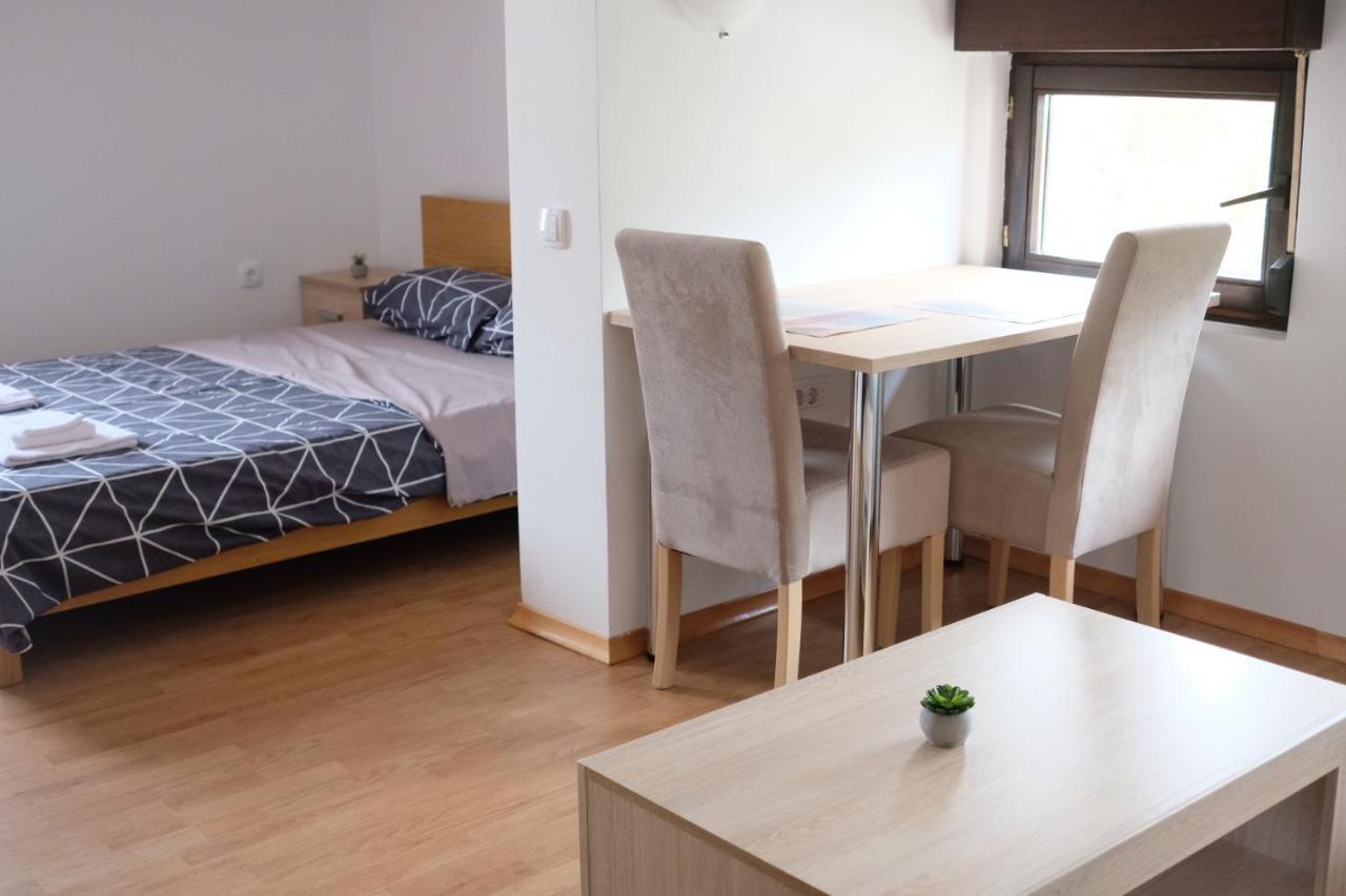 Teo Apartamento Podgorica Exterior foto